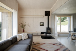 Das schwarze Haus am Hang, Wohnbereich Manuel Theodor Kreuzer Photography