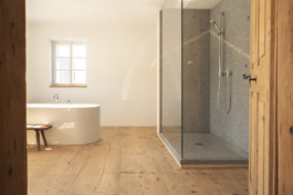 Manuel Theodor Kreuzer Architekturfotograf: Altes Bauernhaus Sanierung Manuel Theodor Kreuzer Photography