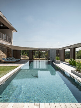 Pool-Fotografie für Kusser Granit Manuel Theodor Kreuzer Photography